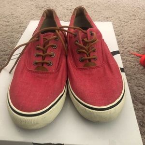 GH. Bass means boat shoes size 9.5